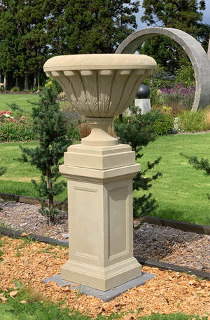 Shown in photo with our Esme Urn, sold separately.