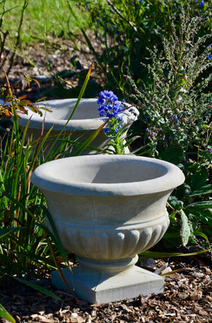 Faraway Garden Austen Urn