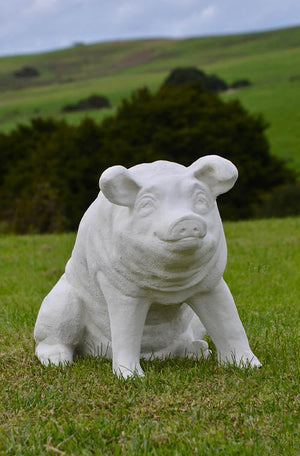 The Faraway Garden Wilbur is a perfectly proportioned depiction of a favourite farmyard character the pig, known to be highly social and intelligent animal. In Chinese culture, pigs are the symbol of wealth.  This delightful statue works wonderfully in an entry, or nestled in an herbaceous border.
